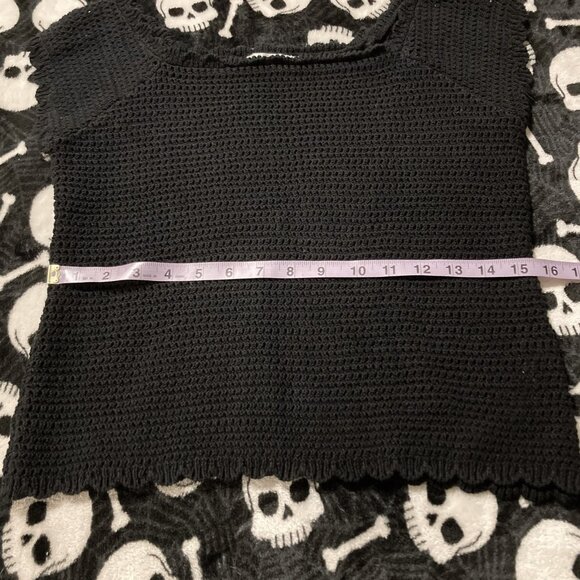 RICKI'S Vintage black cap sleeve knit top w/ scallop edges SMALL MEDIUM sweater - Picture 10 of 15